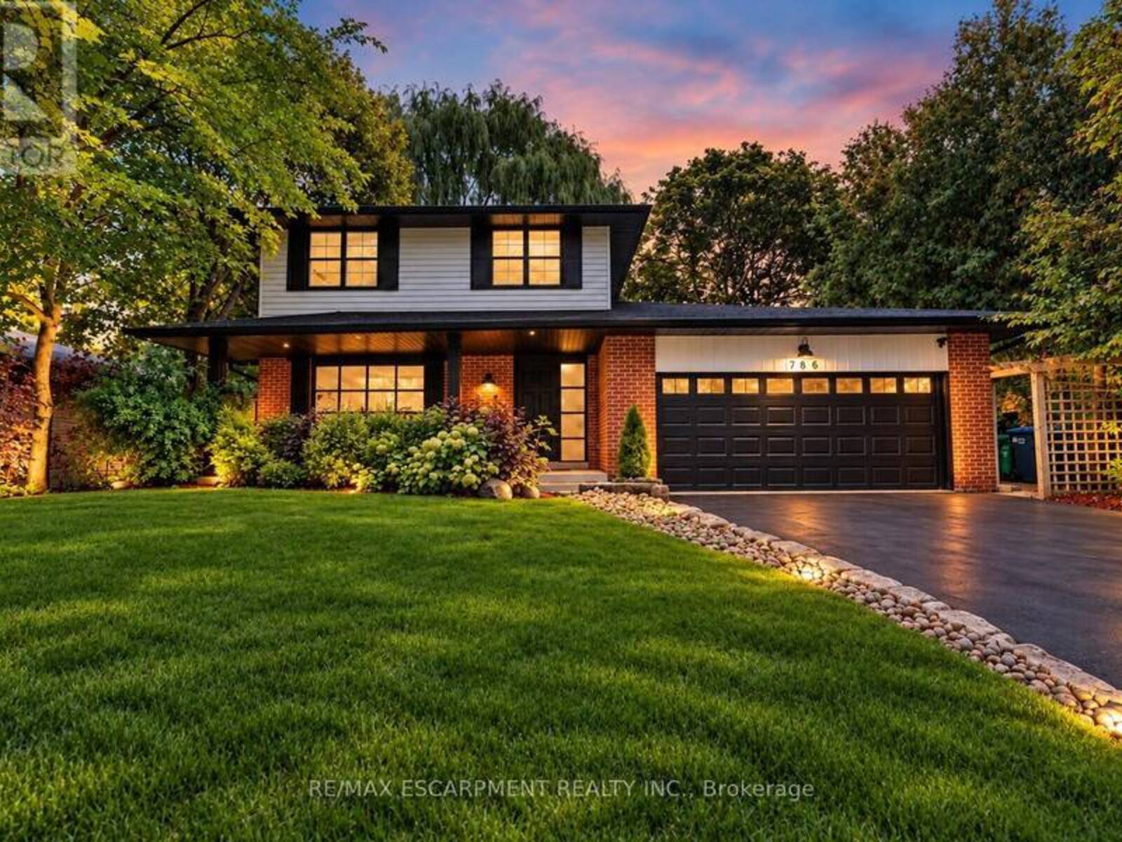 786 EDISTEL CRESCENT, Mississauga, Ontario L5H 1T4