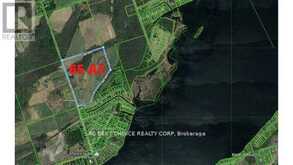 571 HICKORY BEACH ROAD | Fenelon Falls Ontario | Slide Image Fourteen