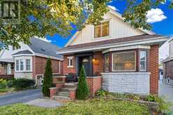 202 HUXLEY AVENUE S | Hamilton Ontario | Slide Image Five
