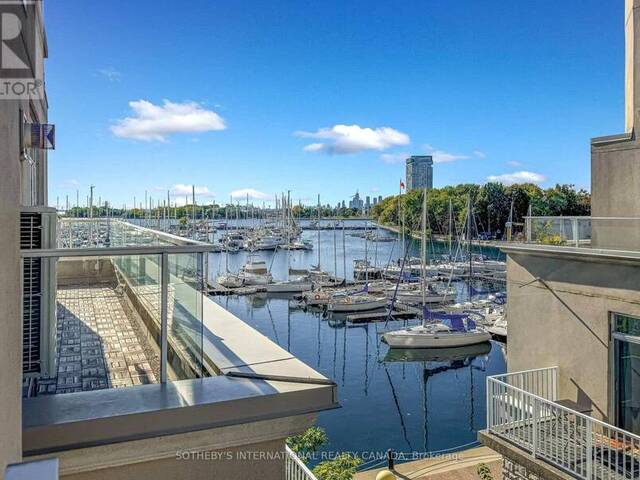 377 - 32 STADIUM ROAD Toronto Ontario, M5V 3P4 - 2 Bedrooms Condo For Sale
