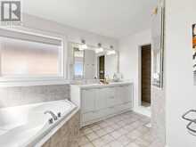 10 SILVER OAKS BOULEVARD | Vaughan Ontario | Slide Image Fifteen