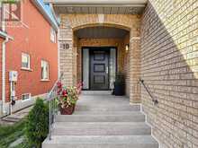 10 SILVER OAKS BOULEVARD | Vaughan Ontario | Slide Image Two