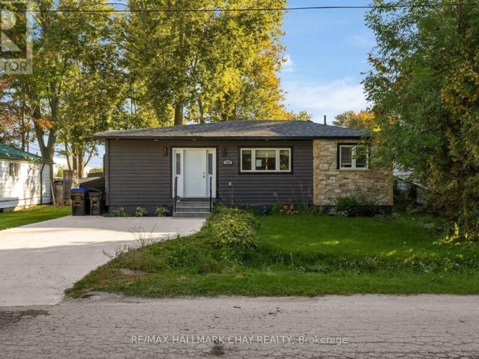 3391 BEACHVIEW AVENUE, Severn, Ontario L0K 1G0