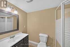 63 ERIC CLARKE DRIVE | Whitby Ontario | Slide Image Twenty-nine