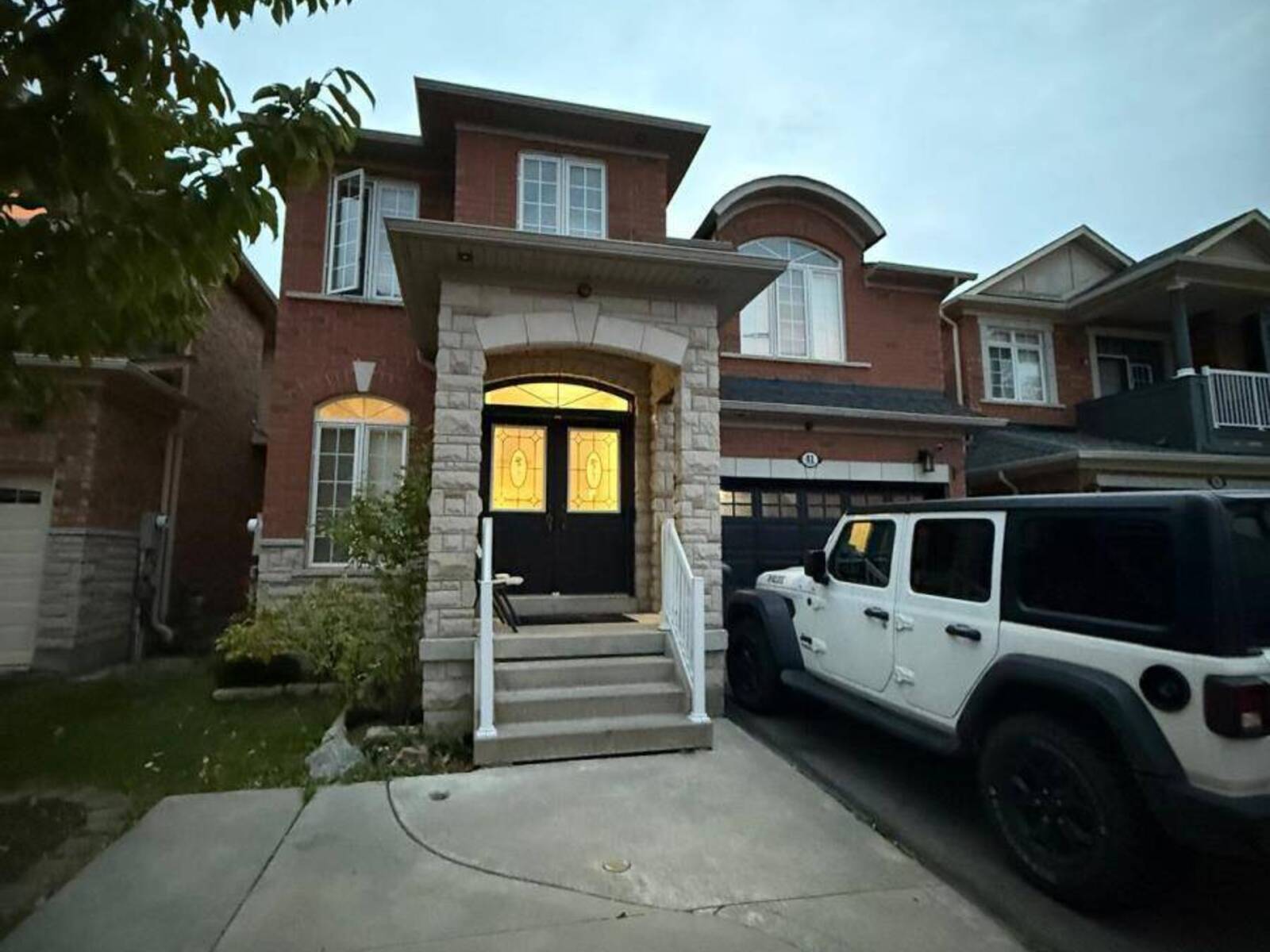 41 CAPE DORSET CRESCENT, Brampton, Ontario L6R 3K9