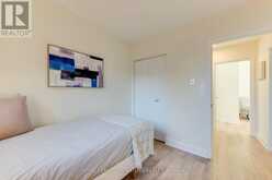 8 BELLBURY CRESCENT | Toronto Ontario | Slide Image Thirteen