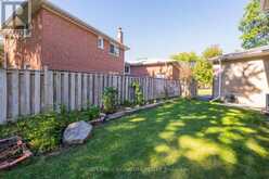 8 BELLBURY CRESCENT | Toronto Ontario | Slide Image Thirty