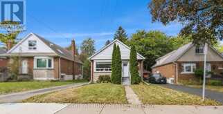 206 EAST 19TH STREET | Hamilton Ontario | Slide Image One