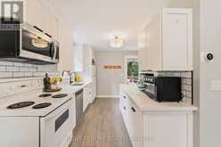 206 EAST 19TH STREET | Hamilton Ontario | Slide Image Nine