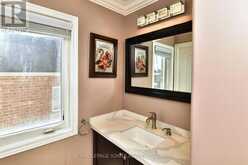 42 GRAYLEAF DRIVE | Whitchurch-Stouffville Ontario | Slide Image Thirty-three