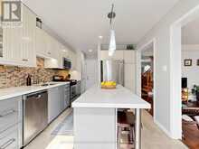 203 CHILCOTT CRESCENT | Newmarket Ontario | Slide Image Seventeen
