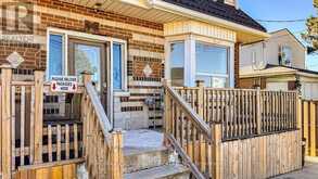 548 BEACH ROAD | Hamilton Ontario | Slide Image Four
