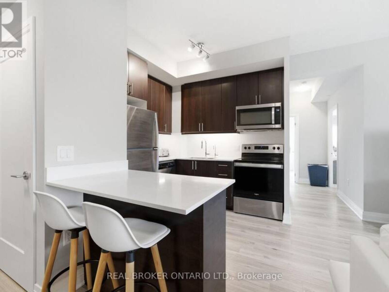 701 - 3220 SHEPPARD AVENUE E, Toronto, Ontario M1T 0B7