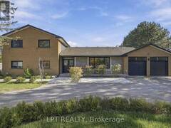 9 NOBLEWOOD DRIVE Nobleton Ontario, L0G 1N0