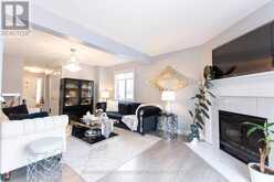 9 - 2200 GLENWOOD SCHOOL DRIVE | Burlington Ontario | Slide Image Seven