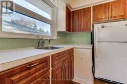 43 SUSSEX AVENUE | Richmond Hill Ontario | Slide Image Fifteen