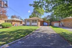 43 SUSSEX AVENUE | Richmond Hill Ontario | Slide Image One