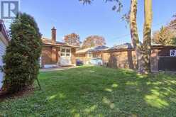43 SUSSEX AVENUE | Richmond Hill Ontario | Slide Image Thirty-five