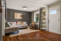 93 GRAHAM AVENUE S | Hamilton Ontario | Slide Image Eight