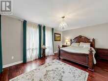 44 - 121 POPLAR CRESCENT | Aurora Ontario | Slide Image Thirty-three