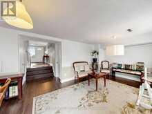 44 - 121 POPLAR CRESCENT | Aurora Ontario | Slide Image Four