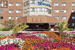 301 - 5 WELDRICK ROAD W | Richmond Hill Ontario | Slide Image Two