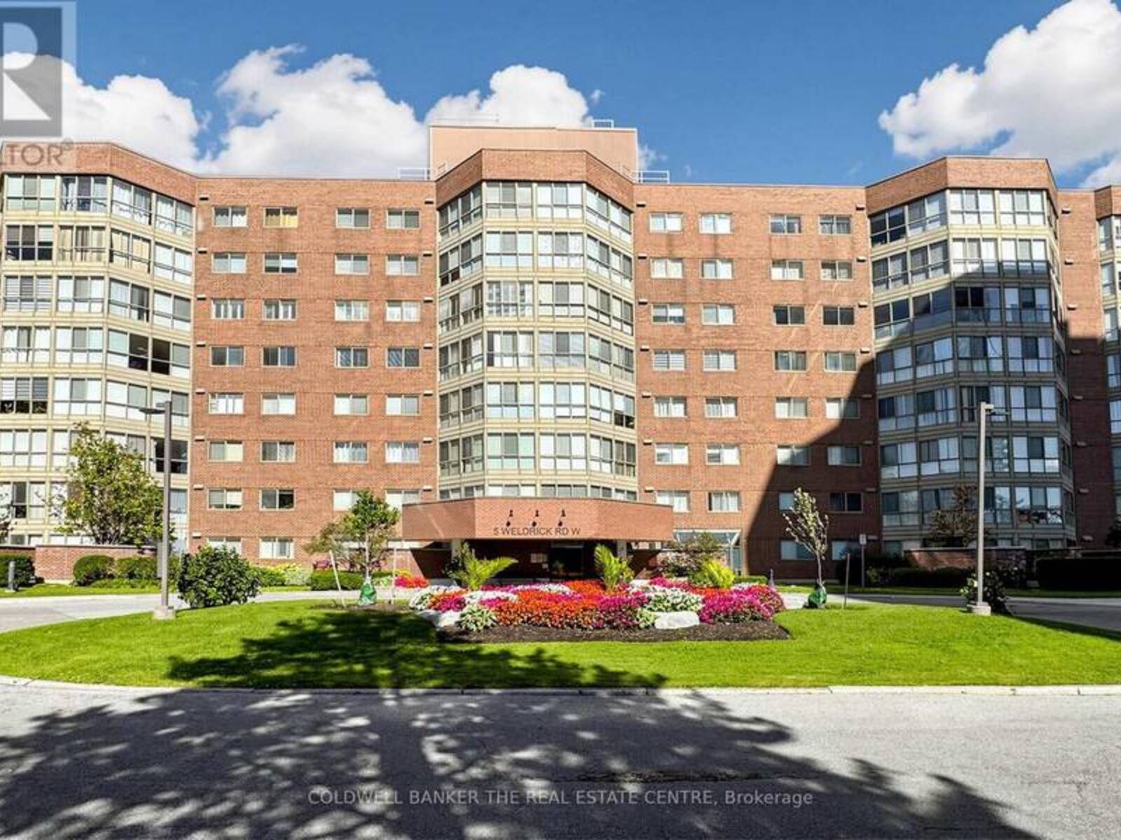 301 - 5 WELDRICK ROAD W, Richmond Hill, Ontario L4C 8S9