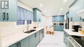 209 WILLOWBROOK ROAD | Markham Ontario | Slide Image Seventeen