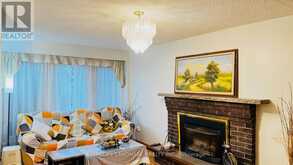 209 WILLOWBROOK ROAD | Markham Ontario | Slide Image Five