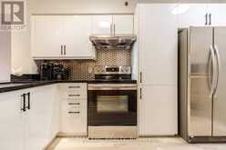 732 - 75 WELDRICK ROAD E | Richmond Hill Ontario | Slide Image Four