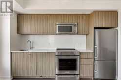 602 - 30 SAMUEL WOOD WAY | Toronto Ontario | Slide Image Five