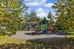 14 - 2871 DARIEN ROAD | Burlington Ontario | Slide Image Twenty-three