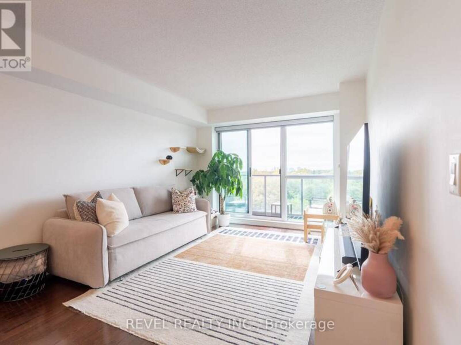 603 - 1403 ROYAL YORK ROAD, Toronto, Ontario M9P 0A1