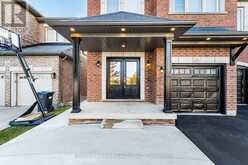 17 LOLA CRESCENT | Brampton Ontario | Slide Image Four