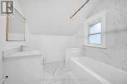 20 ELIZABETH STREET S | Richmond Hill Ontario | Slide Image Sixteen