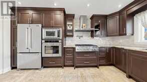 44 ROBERTSON CLOSE | Vaughan Ontario | Slide Image Fifteen