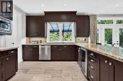 225 LAKESIDE AVENUE | Burlington Ontario | Slide Image Eleven