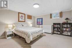 502 KAREN DRIVE | Burlington Ontario | Slide Image Nineteen