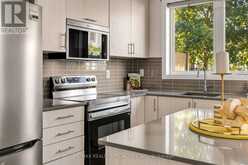 162 WILLIAM DUNCAN ROAD | Toronto Ontario | Slide Image Thirteen