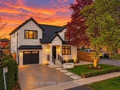 17 EXBURY ROAD Toronto Ontario, M3M 1P6