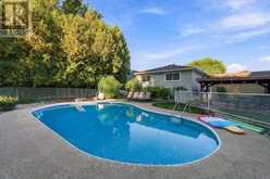 2044 CORAL CRESCENT | Burlington Ontario | Slide Image Thirty-five