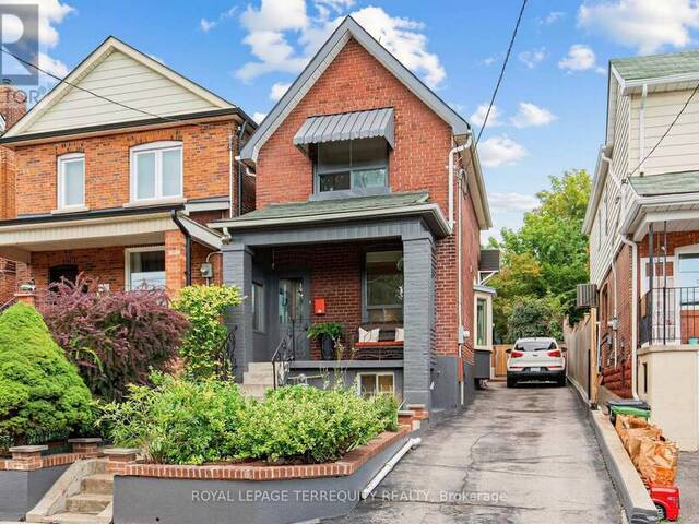 211 BLACKTHORN AVENUE Toronto Ontario, M6N 3H7 - 3 Bedrooms Home For Sale