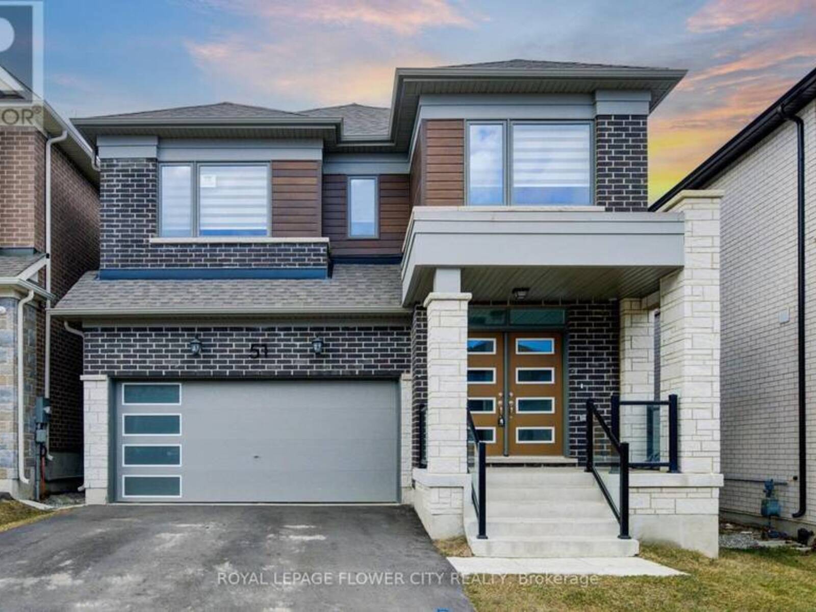 51 WILLIAM NADOR STREET, Kitchener, Ontario N2E 3X8