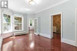 112 ALBANY AVENUE | Toronto Ontario | Slide Image Nine
