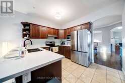 186 FENNING DRIVE | Ottawa Ontario | Slide Image Twelve