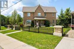 7 VITA STEPHANIE COURT | Georgina Ontario | Slide Image Three