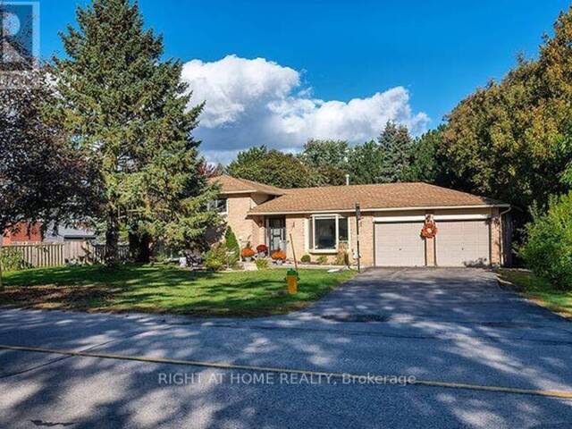 45 CENTENNIAL AVENUE East Gwillimbury Ontario, L9N 1H1 - 4 Bedrooms Home For Sale