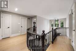 54 THEOBALDS CIRCLE | Richmond Hill Ontario | Slide Image Twenty-two