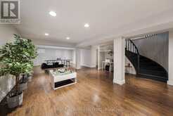 54 THEOBALDS CIRCLE | Richmond Hill Ontario | Slide Image Thirty-seven
