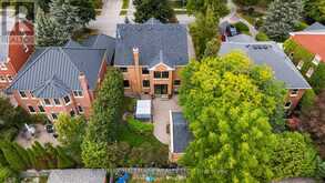 54 THEOBALDS CIRCLE | Richmond Hill Ontario | Slide Image Forty-eight